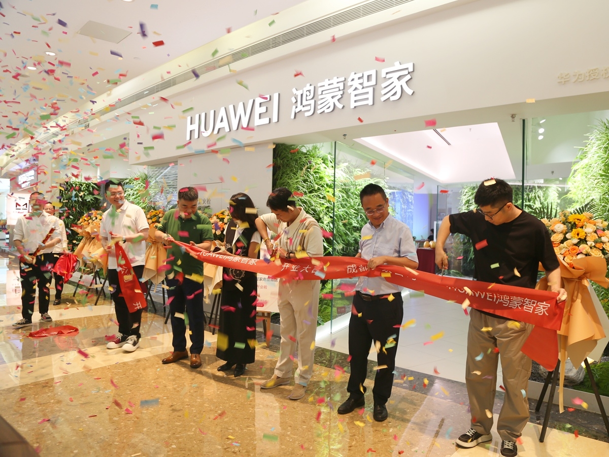 6a13c81ba8365.jpg IMG_5124_副本(1).jpg